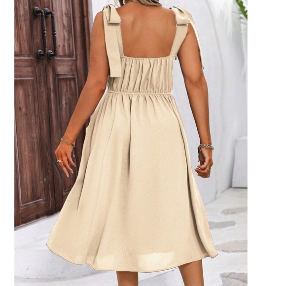 Plus Rust Solid Shoulder tie Sweetheart neck Cami Midi Dress - Picture 5 of 7